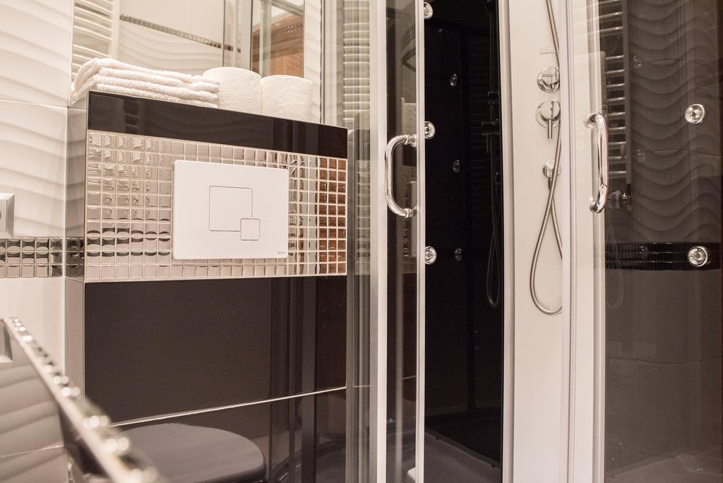 Apartment Nearto Old Town Na Ustroniu Street Krakow Dış mekan fotoğraf